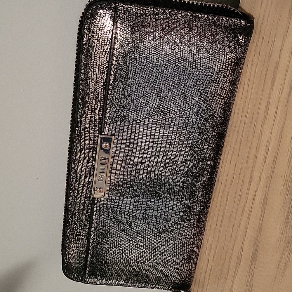 Milly Shiny Shimmer Silver Leather Snake Skin Wallet